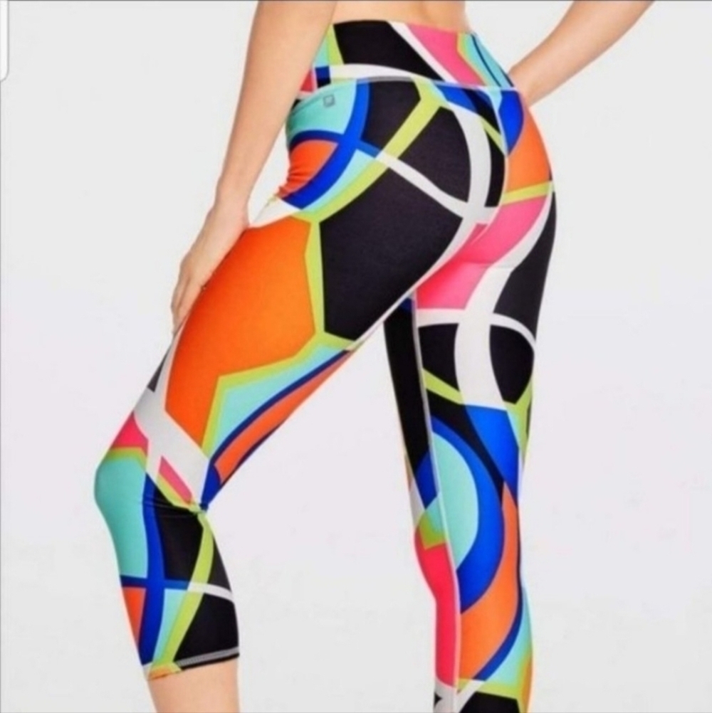 Fabletics Salar Multicolor Abstract Power Hold Cropped Athletic Legging XS EUC